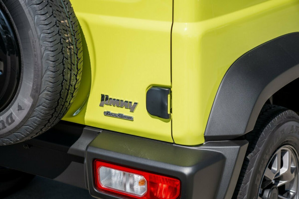 2025 Suzuki Jimny JB74 GLX Coupe Image 7