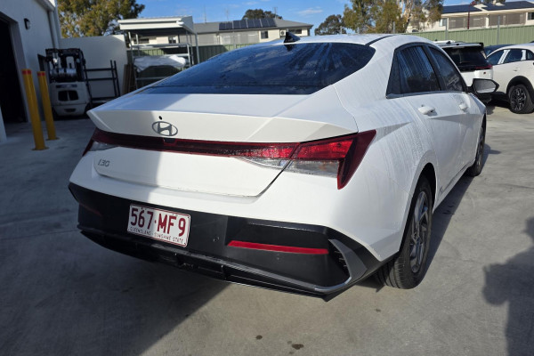 2023 Hyundai i30 CN7.V1 Active Sedan Image 3