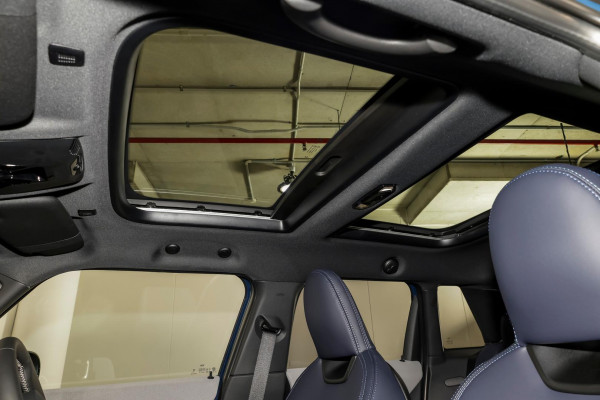 2025 MINI Cooper F65 C Favoured Hatch image 18