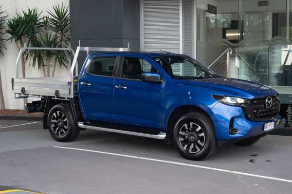 2025 Mazda BT-50 TF GT Cab Chassis Image 3