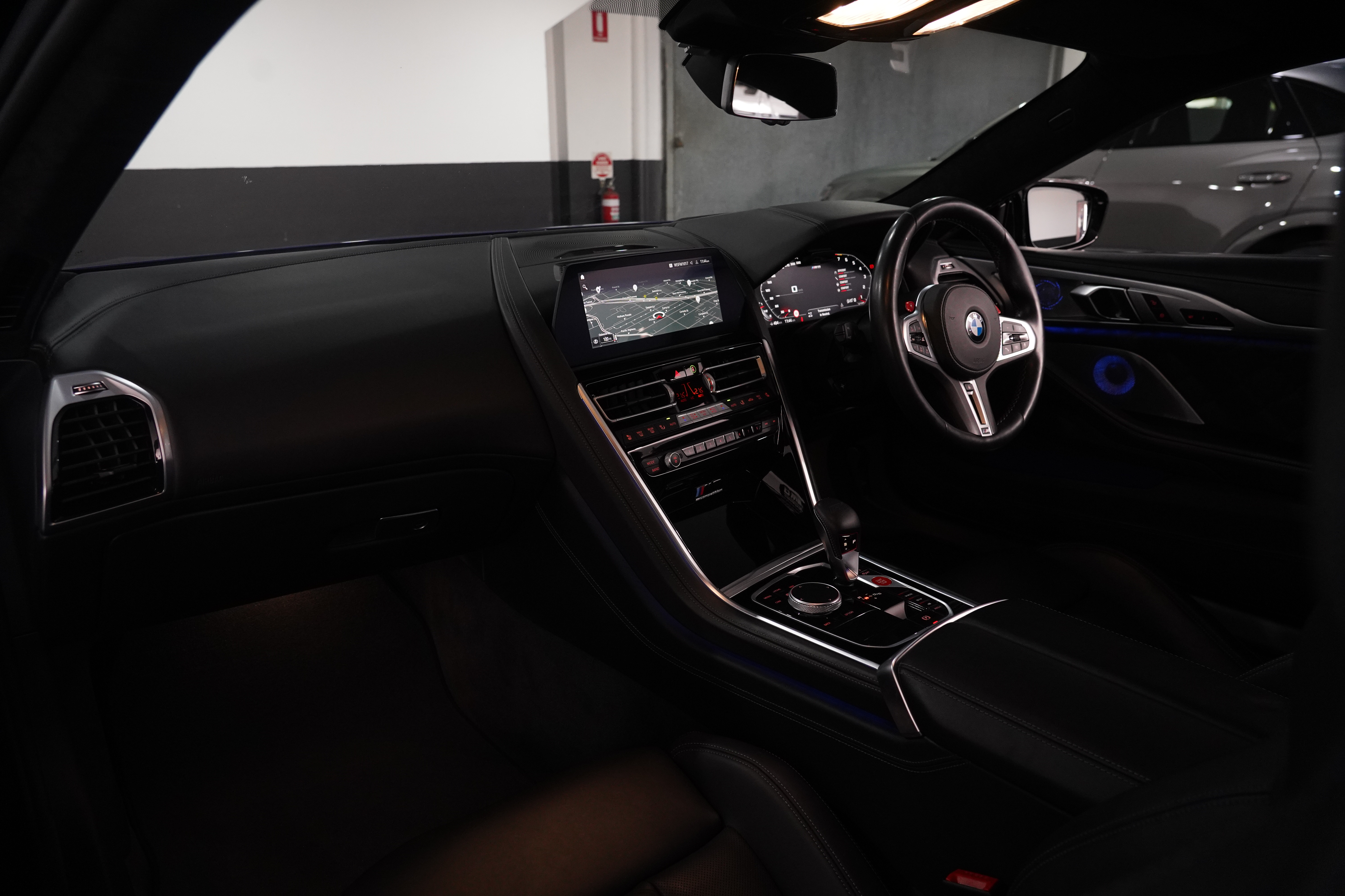 2020 BMW M8 Competition Coupe Image 30