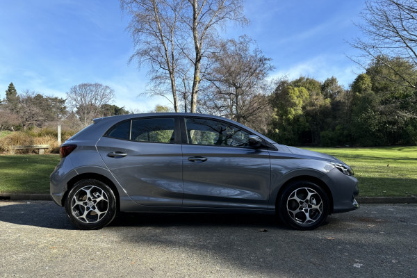 2026 MY24.5 MG MG3 ZP22 Excite Hybrid+ Hatch Image 2