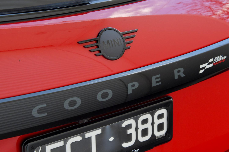 2026 MINI Cooper F66 JCW Favoured Hatch