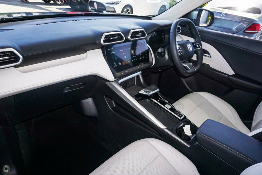 2024 MY25 MG ZS ZS32 Essence Hybrid+ SUV Image 9