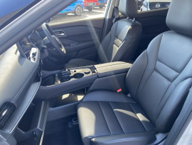 2025 Nissan X-Trail T33 ST-L e-POWER SUV image 12