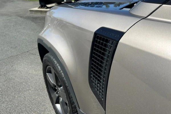 2023 MY23.5 Land Rover Defender L663 90 D250 S SUV Image 6