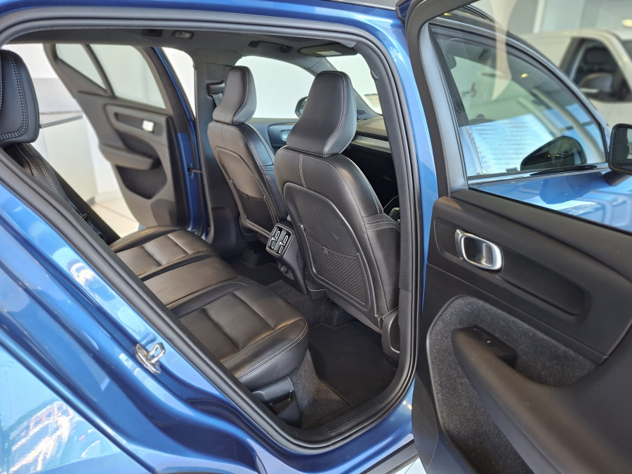 2018 MY19 Volvo XC40 XZ T5 R-Design SUV Image 10