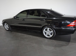2001 Mercedes-Benz S500 V220 Sedan