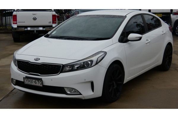 2017 MY18 Kia Cerato YD MY18 SPORT Sedan
