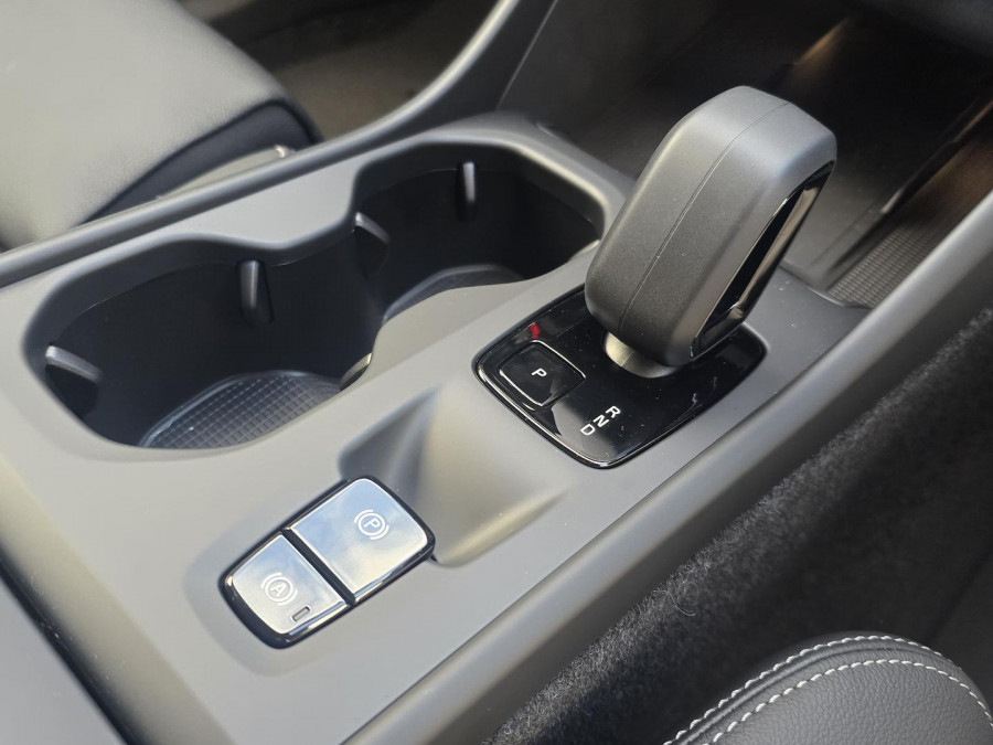 2026 Volvo XC40 XZ Plus B4 SUV Image 23