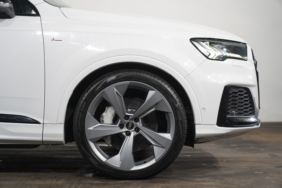2020 Audi Q7 50 Tdi S Line Quattro Mhev SUV Image 5