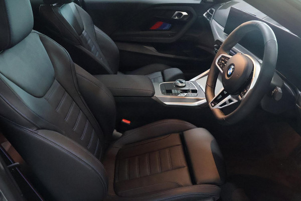 2025 BMW 2 Series G42 230i M Sport Coupe image 13
