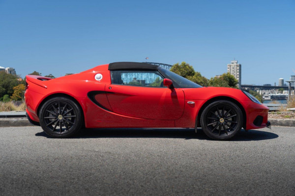 2019 Lotus Elise Sport 220 Convertible Image 7