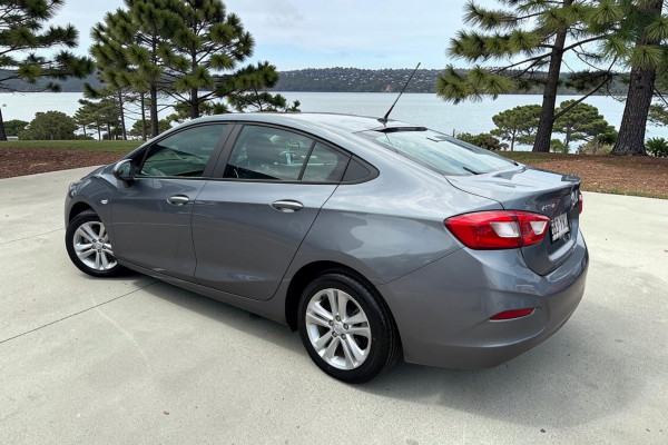 2018 Holden Astra BL LS+ Sedan Image 5