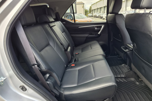 2022 Toyota Fortuner GUN156R GXL SUV Image 14