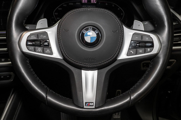 2021 BMW X6 G06 M50i SUV image 11