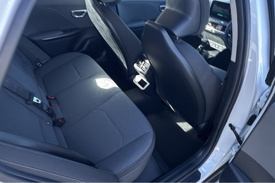 2026 Kia K4 CL4m Sport+ Hatch Image 9