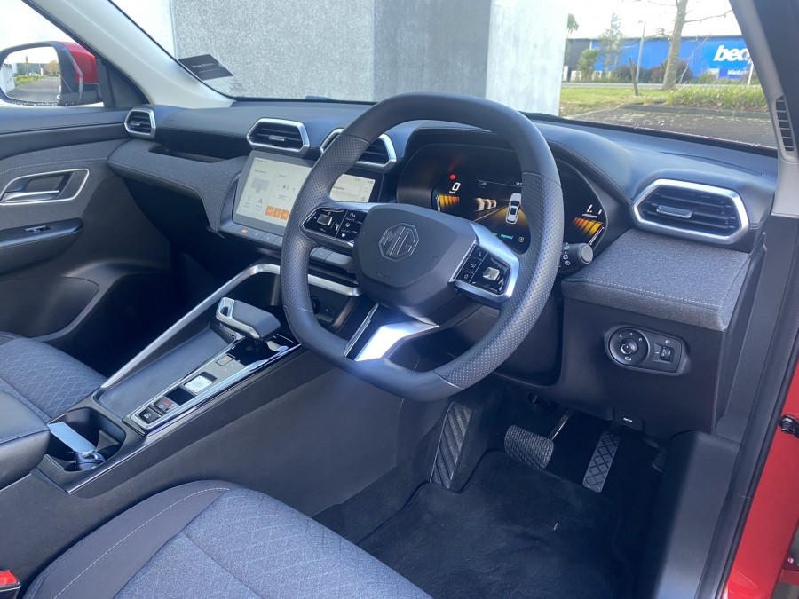 2025 MG ZS ZS32 Excite Hybrid+ SUV Image 9