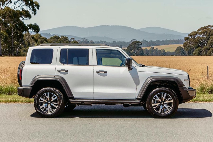 2026 GWM Tank 300 P01 Ultra SUV Image 2