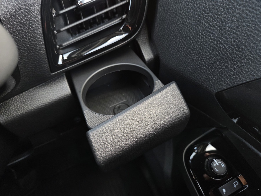 2026 MY25.5 Isuzu D-MAX RG X-TERRAIN Ute Image 18