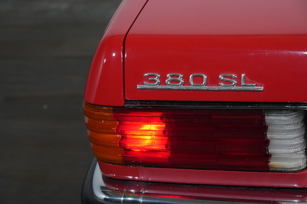 1983 Mercedes-Benz 380 Sl Convertible Image 9