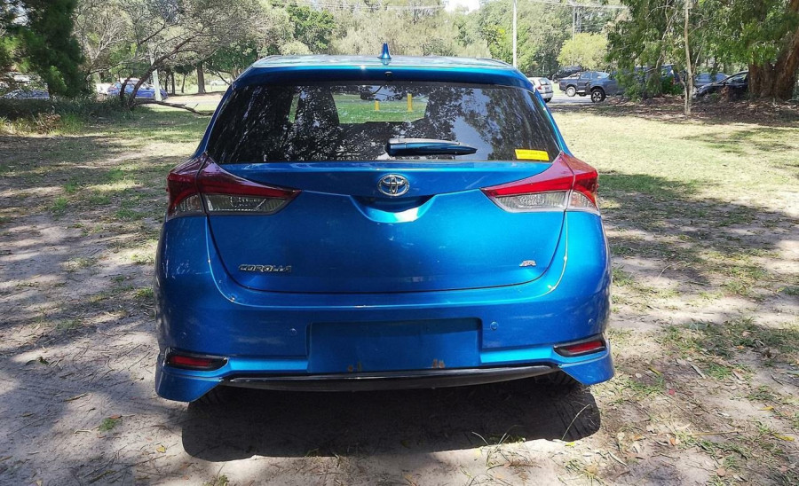 2017 Toyota Corolla ZRE182R ZR Hatch Image 4