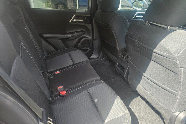 2023 Mitsubishi Outlander ZM LS SUV Image 11