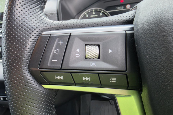 2023 Mitsubishi Outlander ZM Black Edition SUV Image 25