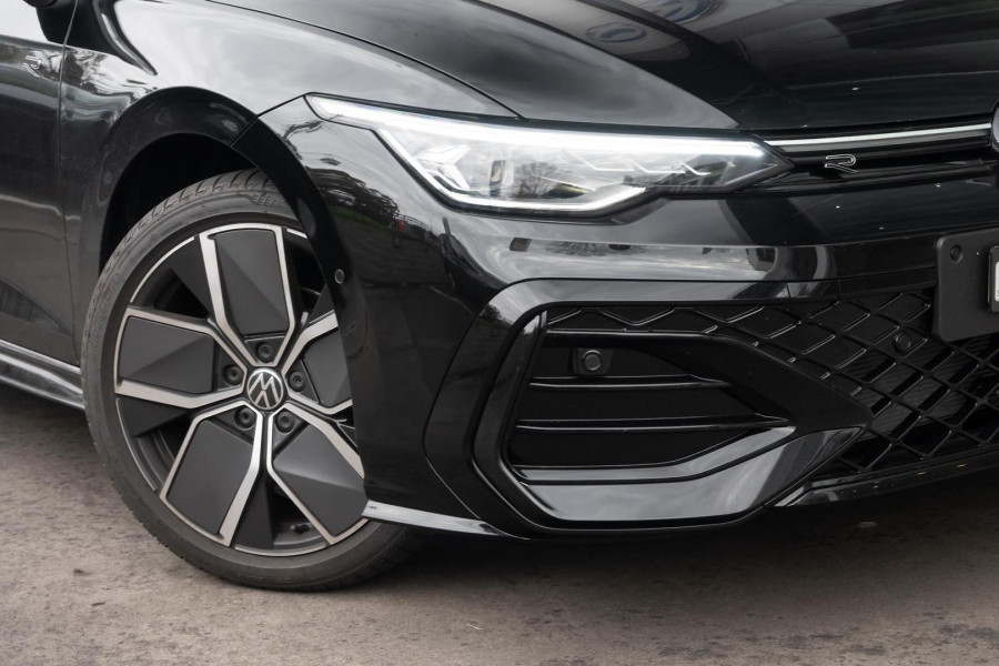 2025 MY26 Volkswagen Golf 8.5 110TSI R-Line Hatch Image 6