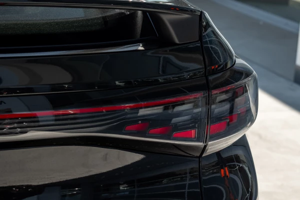 2025 Volkswagen ID. 5 E2 Pro SUV Image 22
