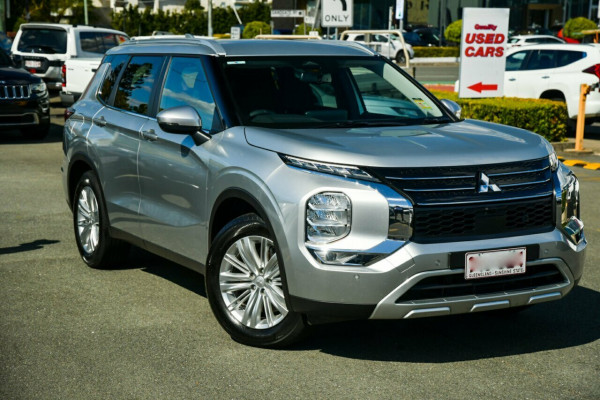2023 MY24 Mitsubishi Outlander ZM LS SUV