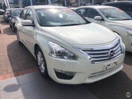 Nissan Altima ST L33