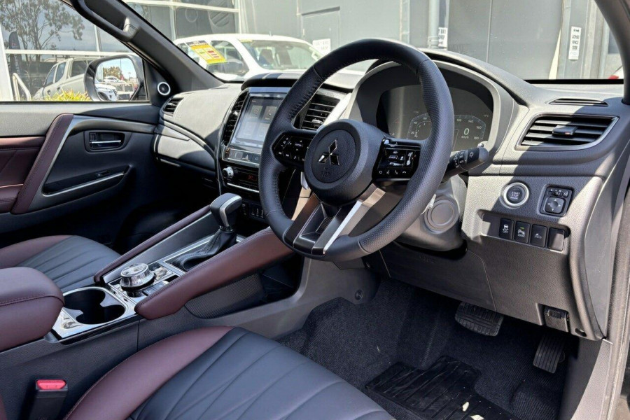 2024 Mitsubishi Pajero Sport QG GSR SUV Image 18