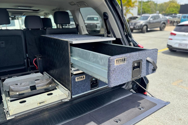 2019 Toyota LandCruiser VDJ200R VX SUV Image 16