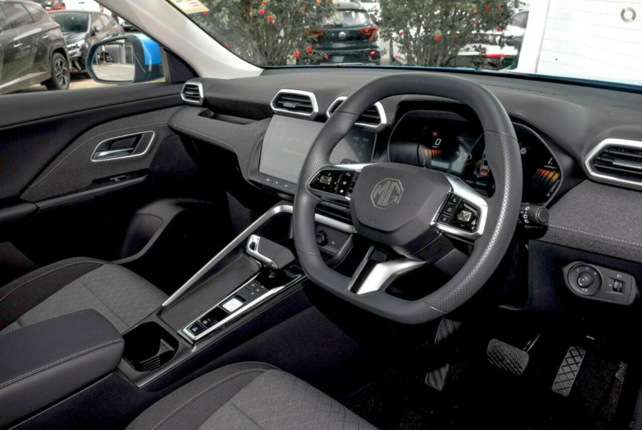 2025 MG ZS ZS32 Excite Hybrid+ SUV Image 6