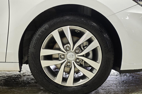 2020 MY21 Hyundai i30 PD.V4  Hatch Image 5