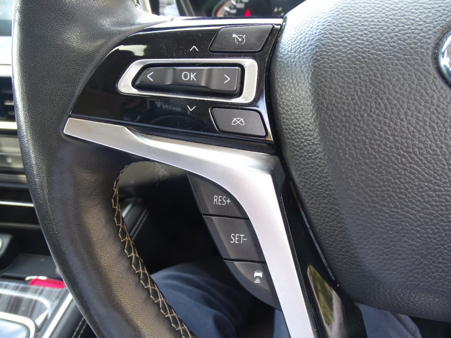 2022 MY21 LDV D90 SV9A Executive SUV Image 19