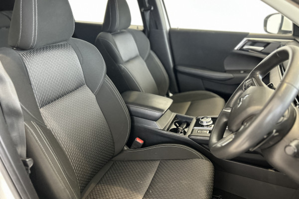 2023 MY24 Mitsubishi Outlander ZM ES SUV Image 8
