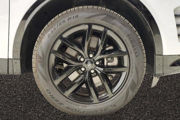 2025 MY25.5 Land Rover Discovery Sport L550 P250 Dynamic SE SUV Image 31