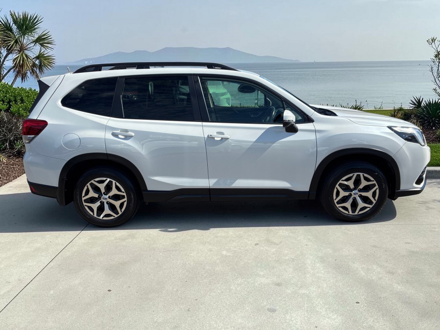 2023 Subaru Forester S5 2.5i SUV Image 2