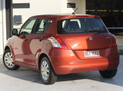 2012 Suzuki Swift FZ GA Hatchback