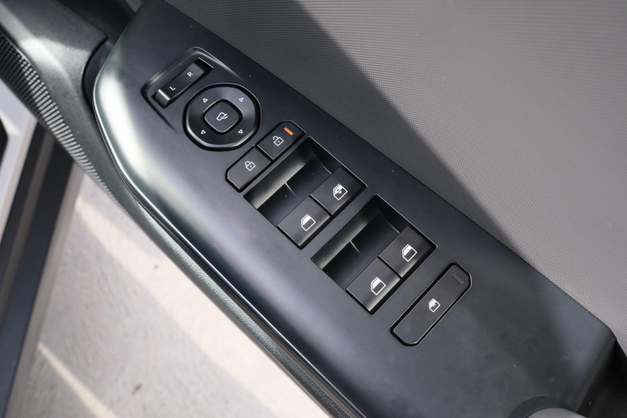 2025 MY26 Kia K4 CL4m S Hatch Image 19