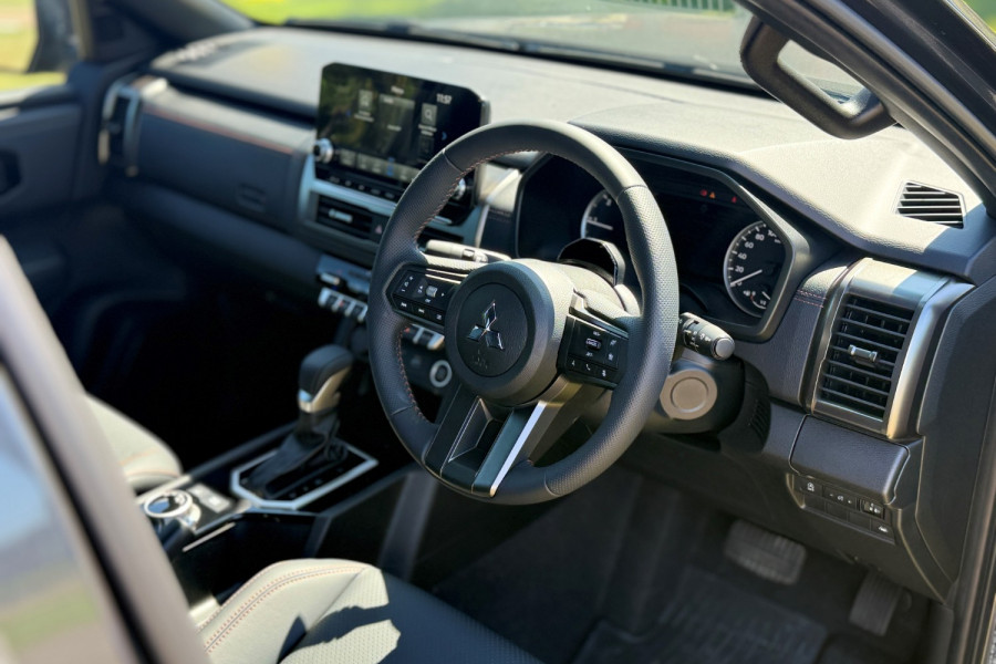2025 Mitsubishi Triton MV GSR Ute Image 12