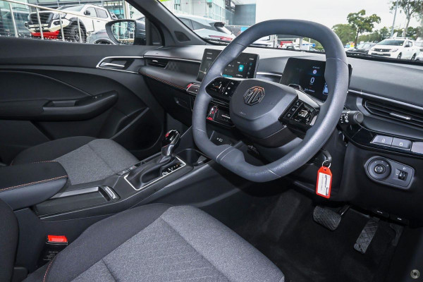 2026 MY25.5 MG MG3 ZP22 Vibe Hatch Image 8