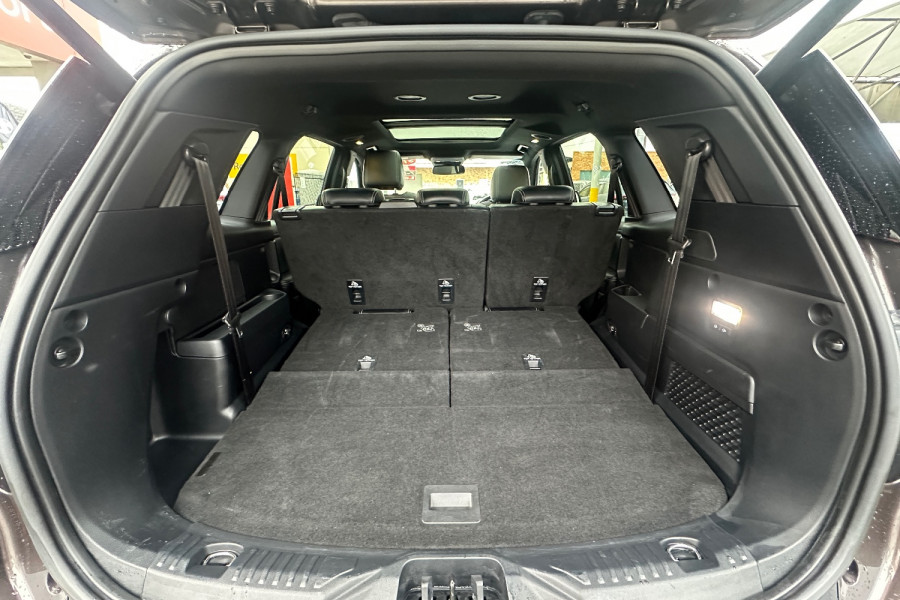 2022 Ford Everest UB Platinum SUV Image 13