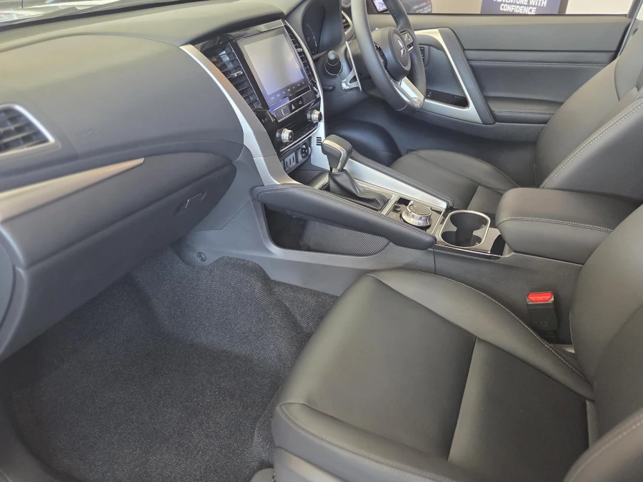 2025 Mitsubishi Pajero Sport QG GLS SUV Image 11