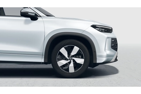 2026 Volkswagen Tayron R4 110TSI Life SUV Image 3