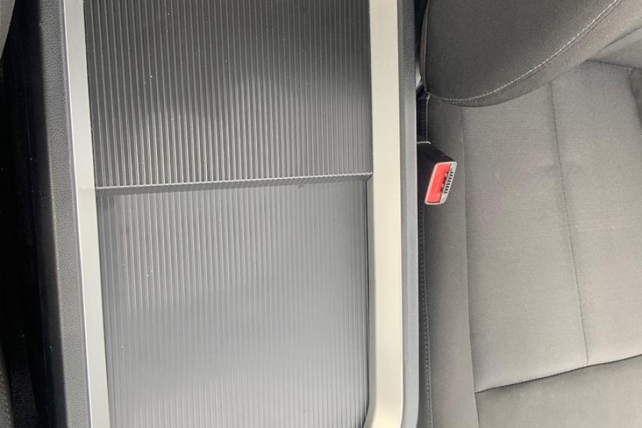 2022 MY23 Hyundai Staria US4.V2  People Mover Image 32