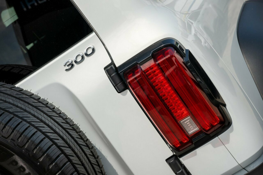 2024 GWM Tank 300 P01 Ultra Hybrid SUV Image 7
