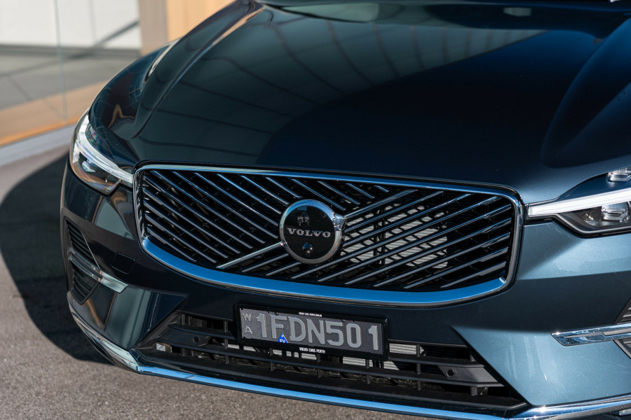 2026 Volvo XC60 UZ Plus B5 Bright SUV Image 9